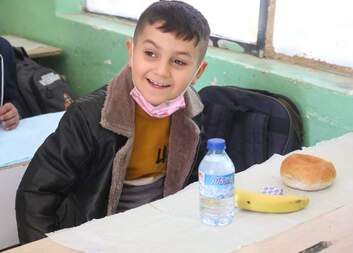  Schoolgirls and boys will start enjoying a healthy meal in Kirkuk and Ninewa