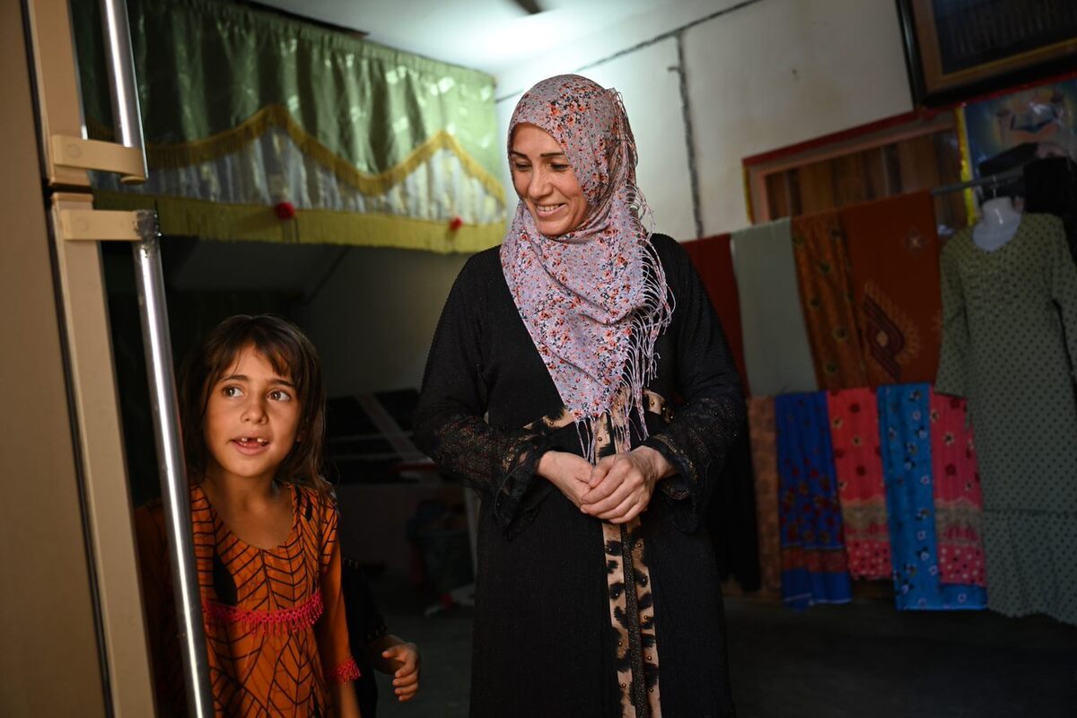 0b7fbfb5-cbc5-4d21-8f93-f0182b12dfc0 0b7fbfb5-cbc5-4d21-8f93-f0182b12dfc0