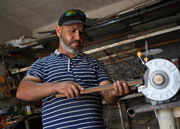 ميثاق من العراق افتتح ورشته الخاصة للحام بفضل كاريتاس جمهورية التشيك