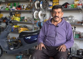 From a motorcycle workshop to a store selling ornamental fish:  How Caritas Czech Republic supports small business owners in Iraq