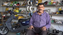 من ورشة للدراجات النارية إلى متجر لبيع أسماك الزينة: كيف تدعم كاريتاس جمهورية التشيك أصحاب الأعمال الصغيرة في العراق