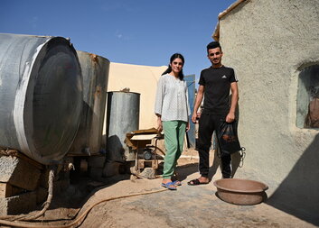 بعد أن دمر داعش منزلهم، بدأت شازالا وعائلتها ببناء حياة جديدة في العراق